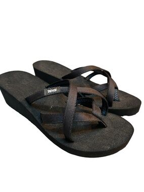 Teva Women's Black Crisscross Mandlyn Wedge Sandals size 7